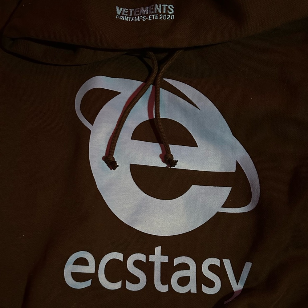VETEMENTS BLK N BLUE ECSTASY HOODIE 2020 SPRING MEDIUM HOODIE - Picture 2 of 16
